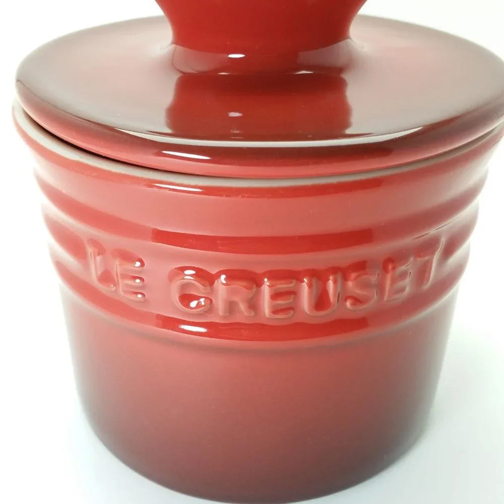 Le Creuset Butter Crock in Cerise
